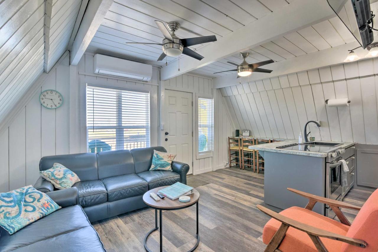 A-Frame Home With Deck - 2 Blocks To Surfside Beach! Buitenkant foto